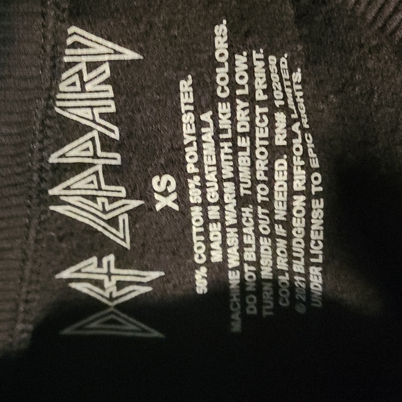 Def Leapord crew neck - Picture 2 of 2